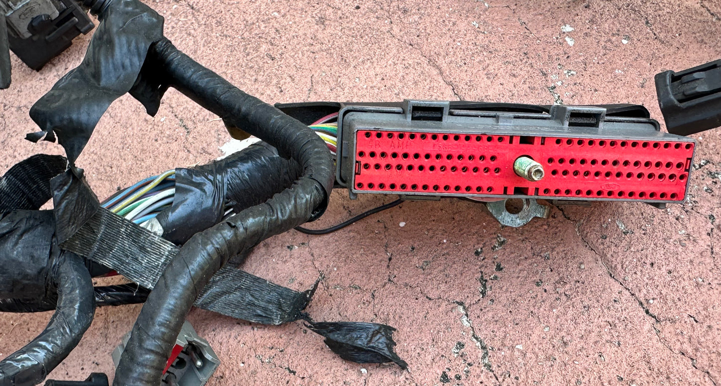 99-04 Ford Mustang Engine and ECU Harness OEM 1R33-12A581-CJF5SB-14A646-AA #01