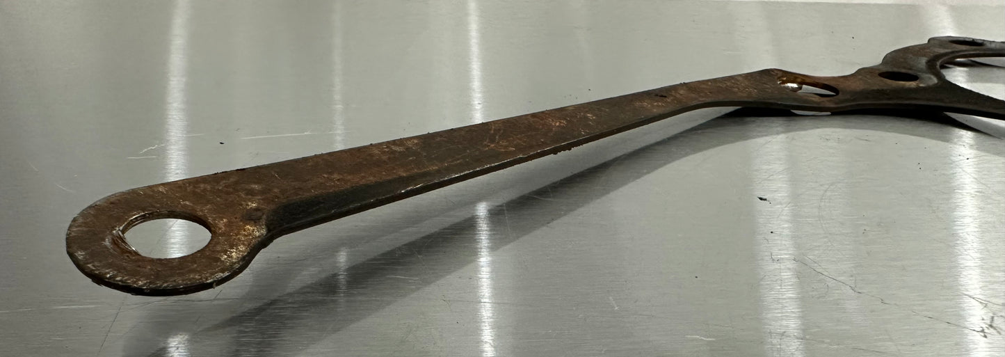 99-04 Ford Mustang Manual Transmission Spacer Plate OEM F6ZE-6A373-EA #01