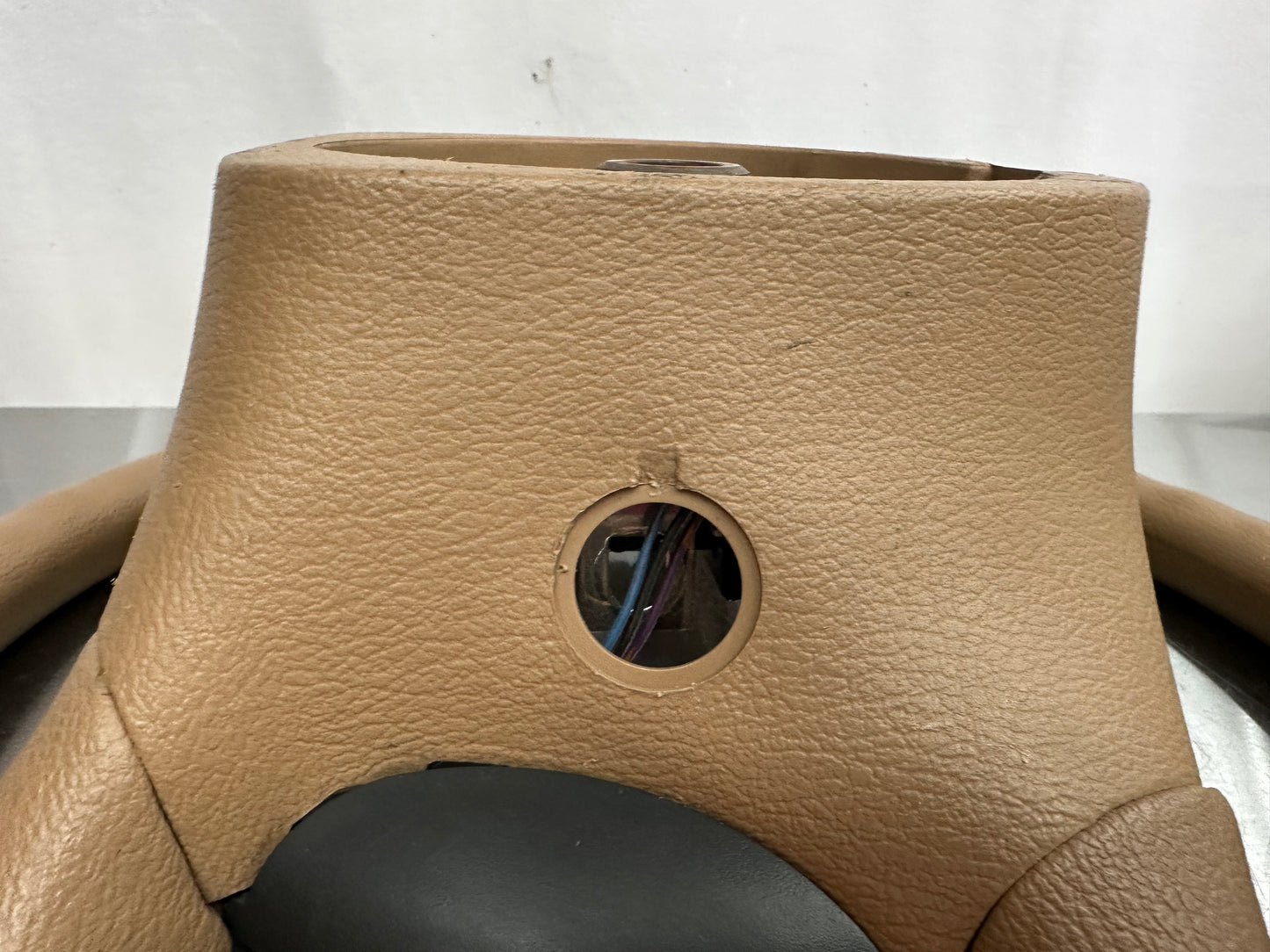 99-04 Ford Mustang Steering Wheel OEM #R`