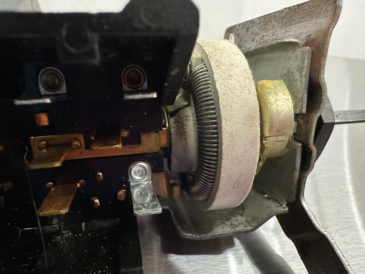 99-04 Ford Mustang Headlight Switch OEM F0UB-11654-AA #01