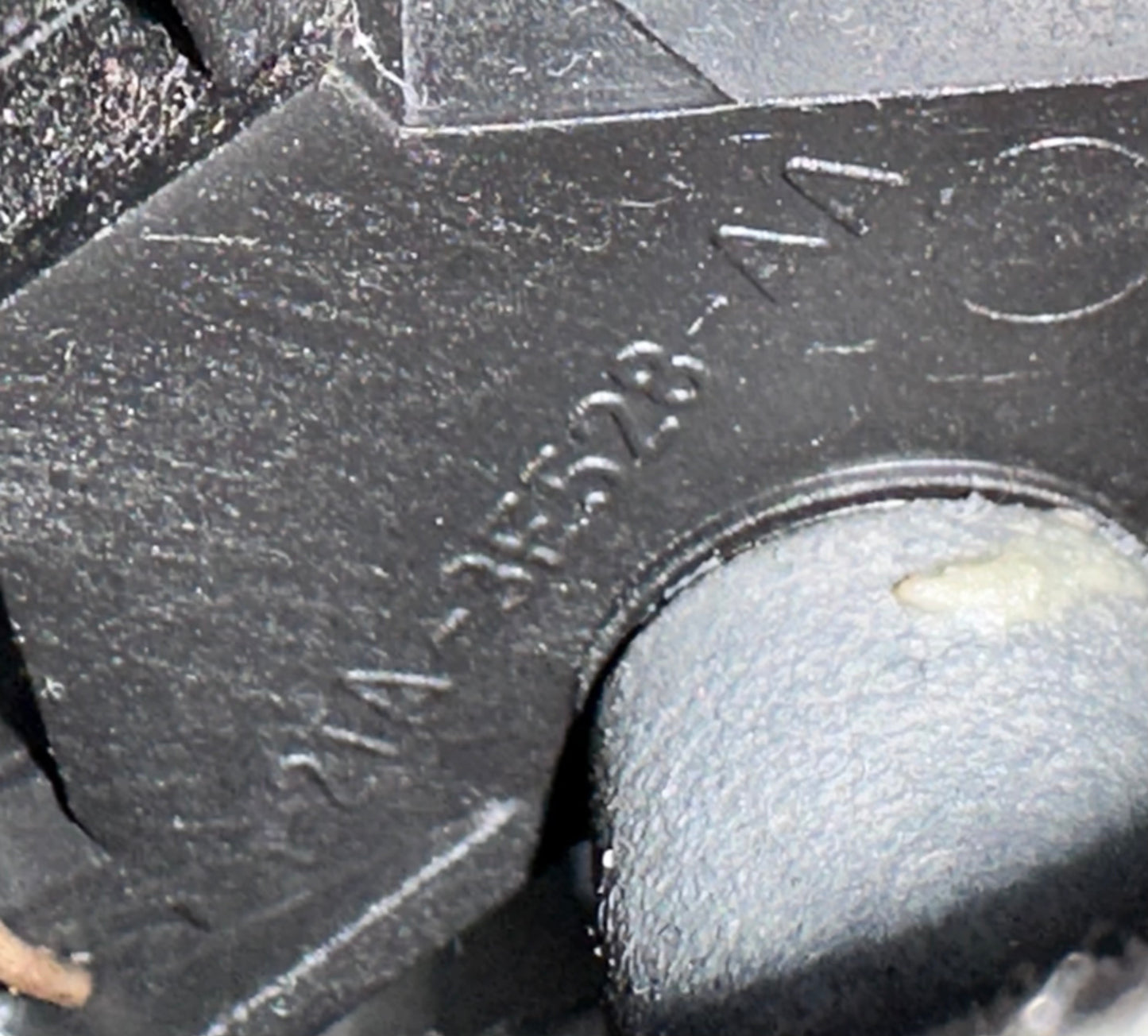 99-04 Ford Mustang Tilt Steering Column Bare Assembly OEM IR3C-3C529-BA #01