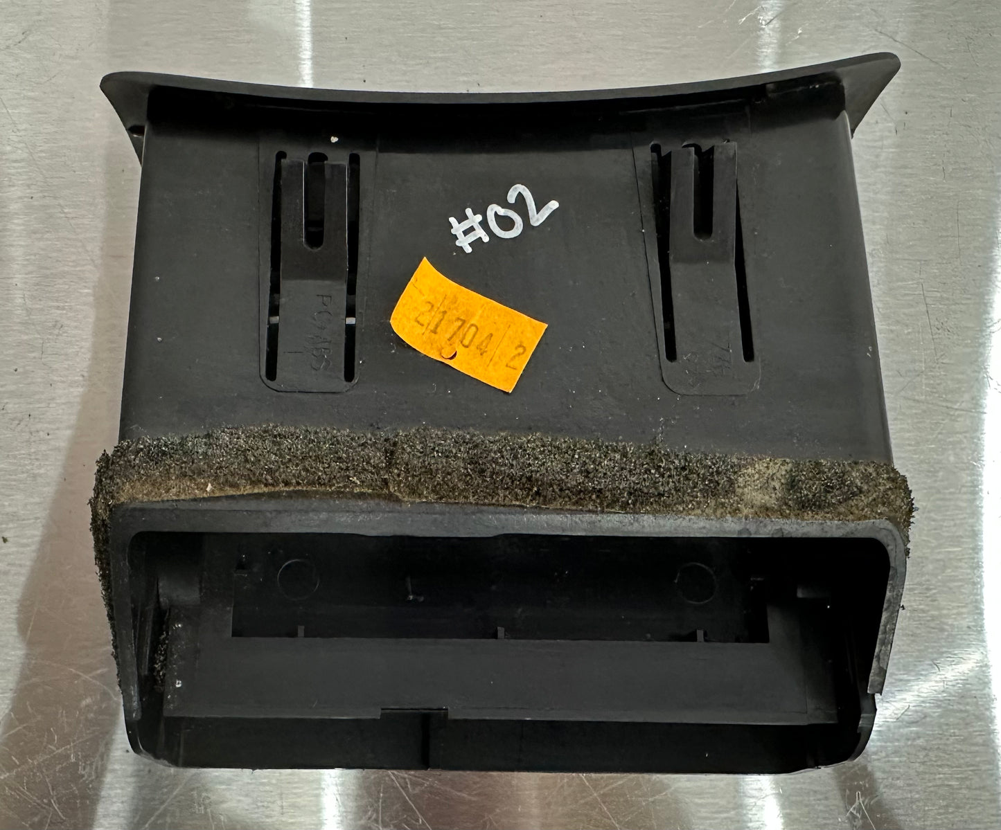 99-04 Ford Mustang Dashboard Register AC/Heat Vent LH OEM F4ZH-19C7696-681 #02