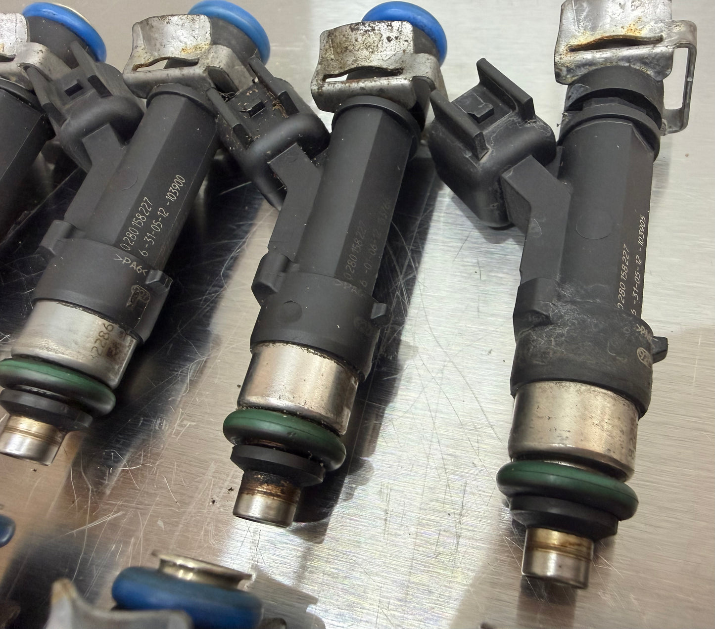 11-14 Ford Mustang 5.0 F150 BOSCH Fuel Injectors OEM BR3E-EB #CY