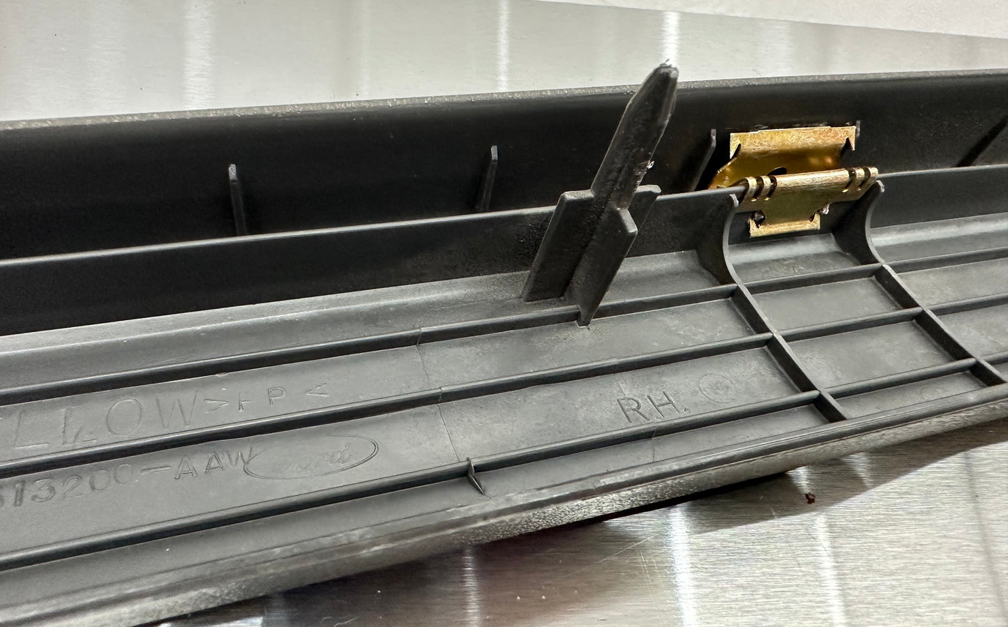 99-04 Ford Mustang Door Sill RH Passenger OEM YR33-6313200-AAW #01