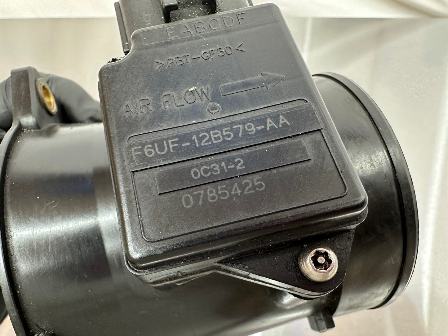 99-04 Ford Mustang MAF Mass Flow Air Center Sensor 2V OEM F6UF-12B579-AA, F8ZF-12B644-AA #01