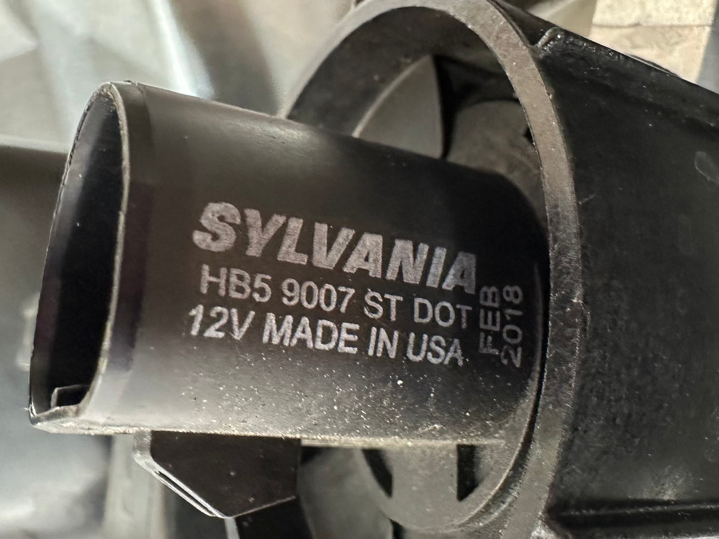 99-04 Ford Mustang Headlights Aftermarket #01