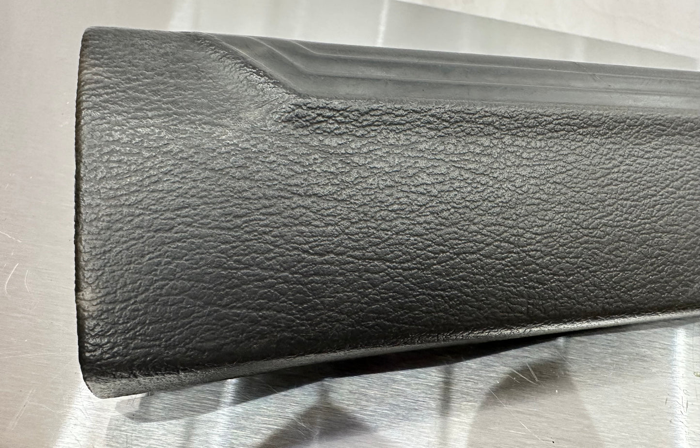 99-04 Ford Mustang Door Sill RH Passenger OEM YR33-6313200-AAW #01