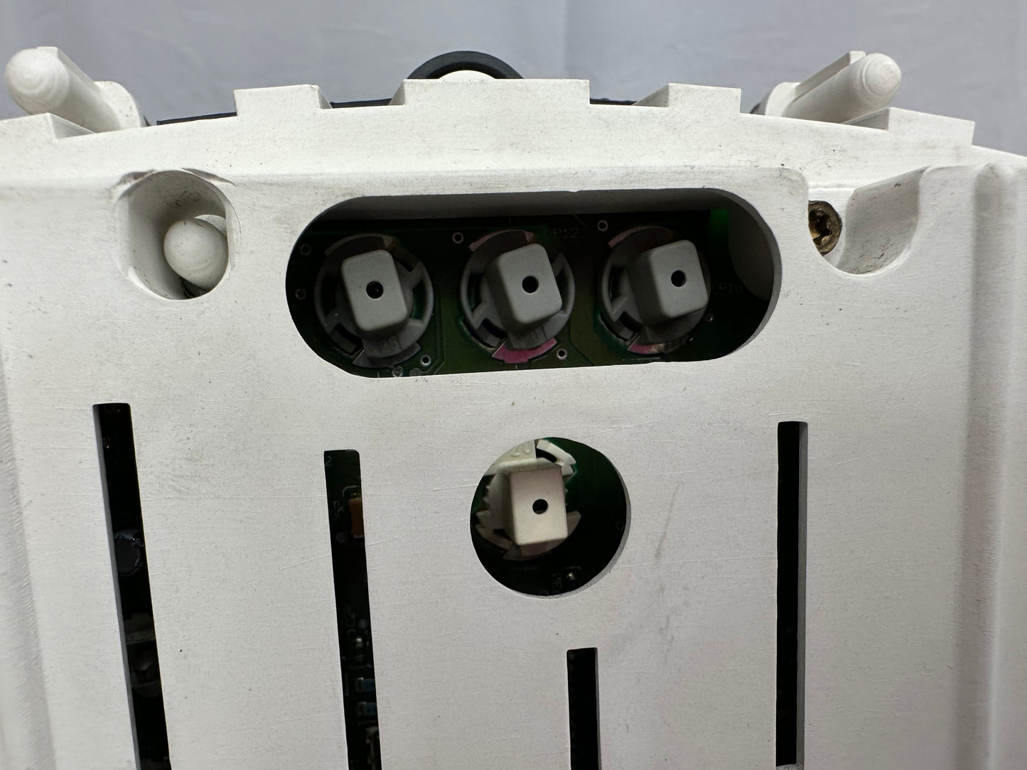 99-04 Ford Mustang Manual 4.6L 2V PATS Passive Anti Theft System ECU Engine Control Unit OEM XL24-11A27-AA, 1R3F-12A650-MC, F7AF-12B525-AA, XR3F-10A855-AA, XR3F10894-ABS, F4ZF-10B885-A, 44ZG-2179 #01