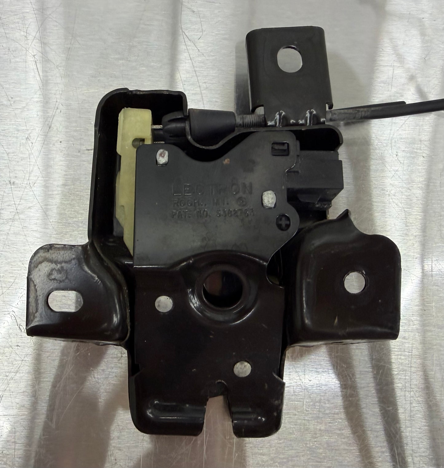 99-04 Ford Mustang Trunk Latch Lock Emergency Release Actuator OEM XR3A-6343282-CA #03