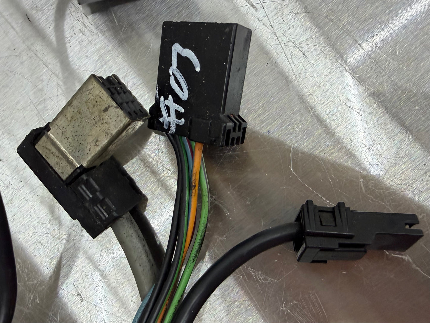 99-04 Ford Mustang Dash Radio Wiring Harness OEM XR33-19B113-DF, E80F-14N003-DA #03