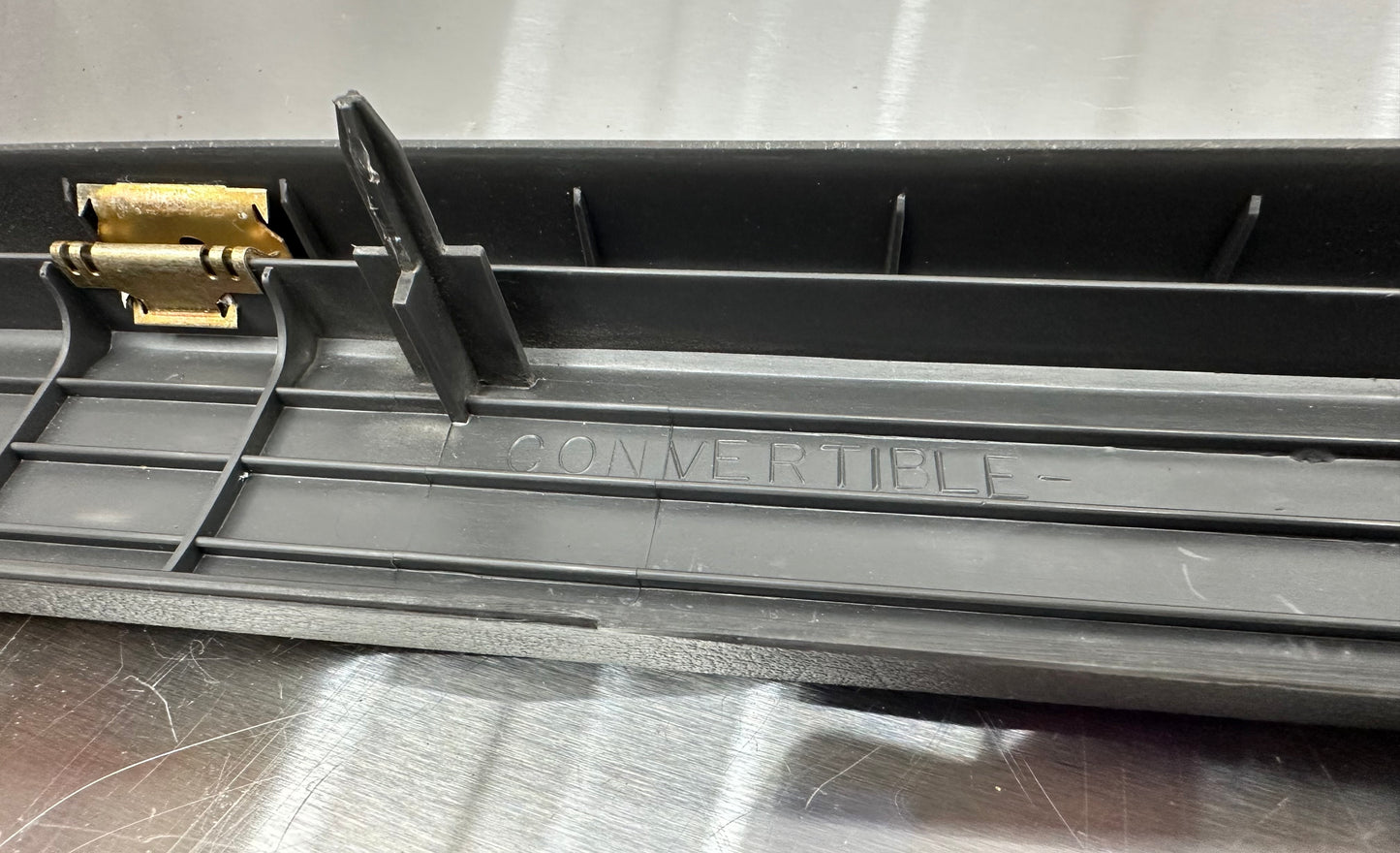 99-04 Ford Mustang Door Sill RH Passenger OEM YR33-6313200-AAW #01