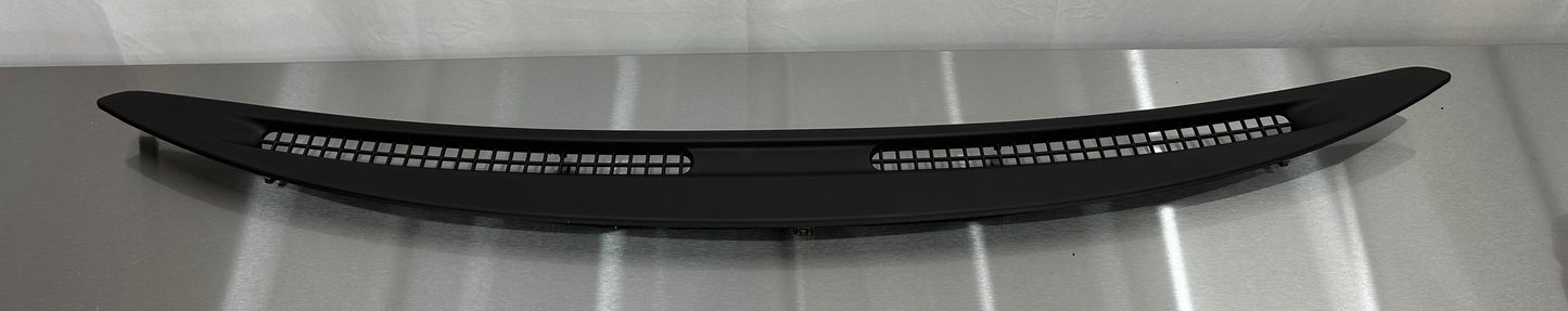 99-04 Ford Mustang Upper Dash Defrost Vent OEM 1R3X-63046B62-BAW #01