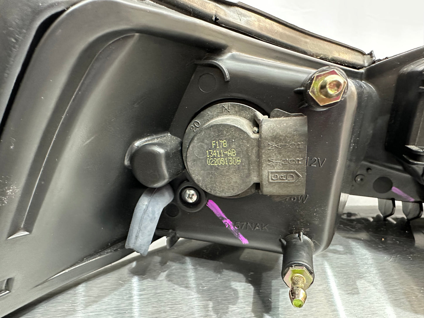 99-04 Ford Mustang Headlights Aftermarket #01