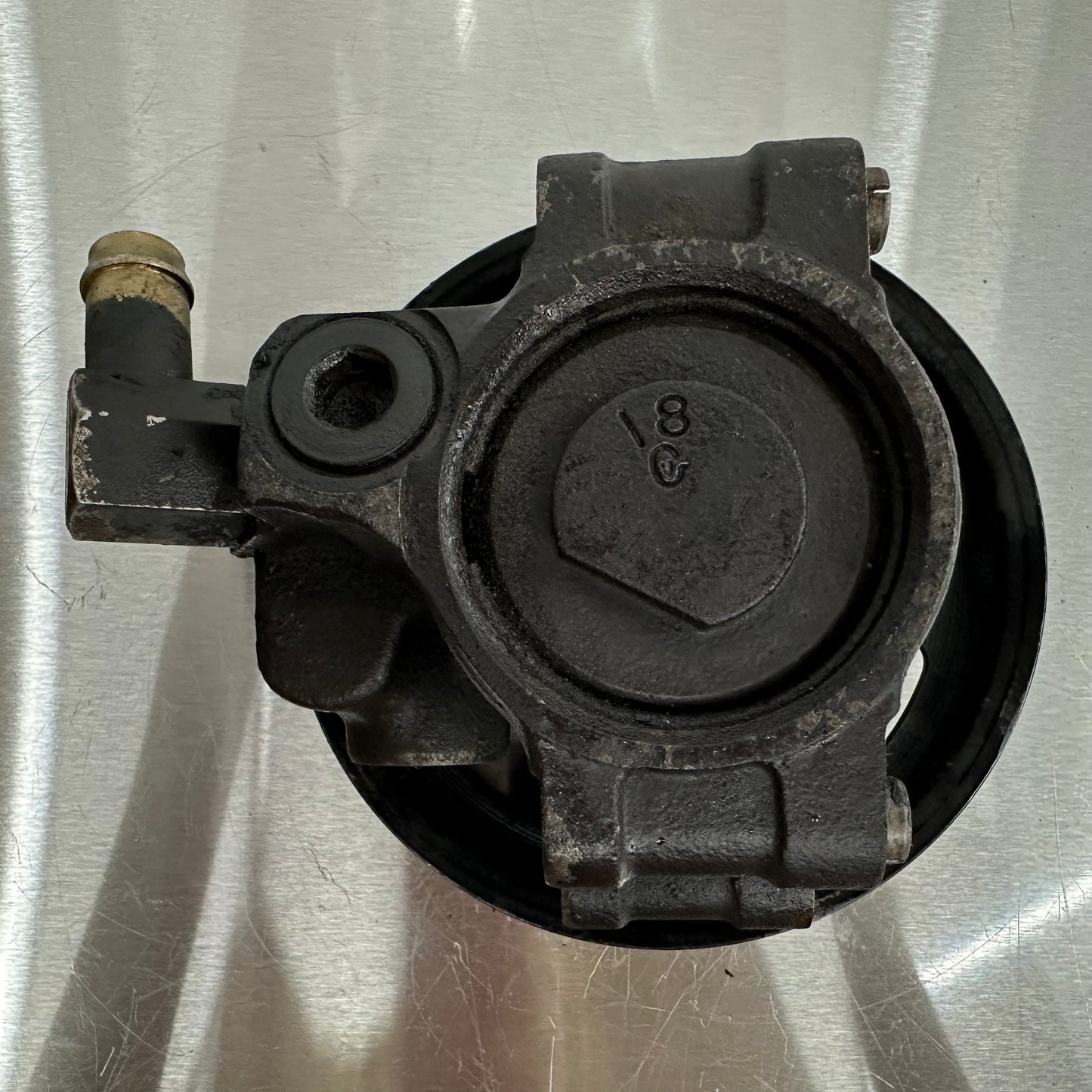 99-04 Mustang GT Power Steering Pump #01