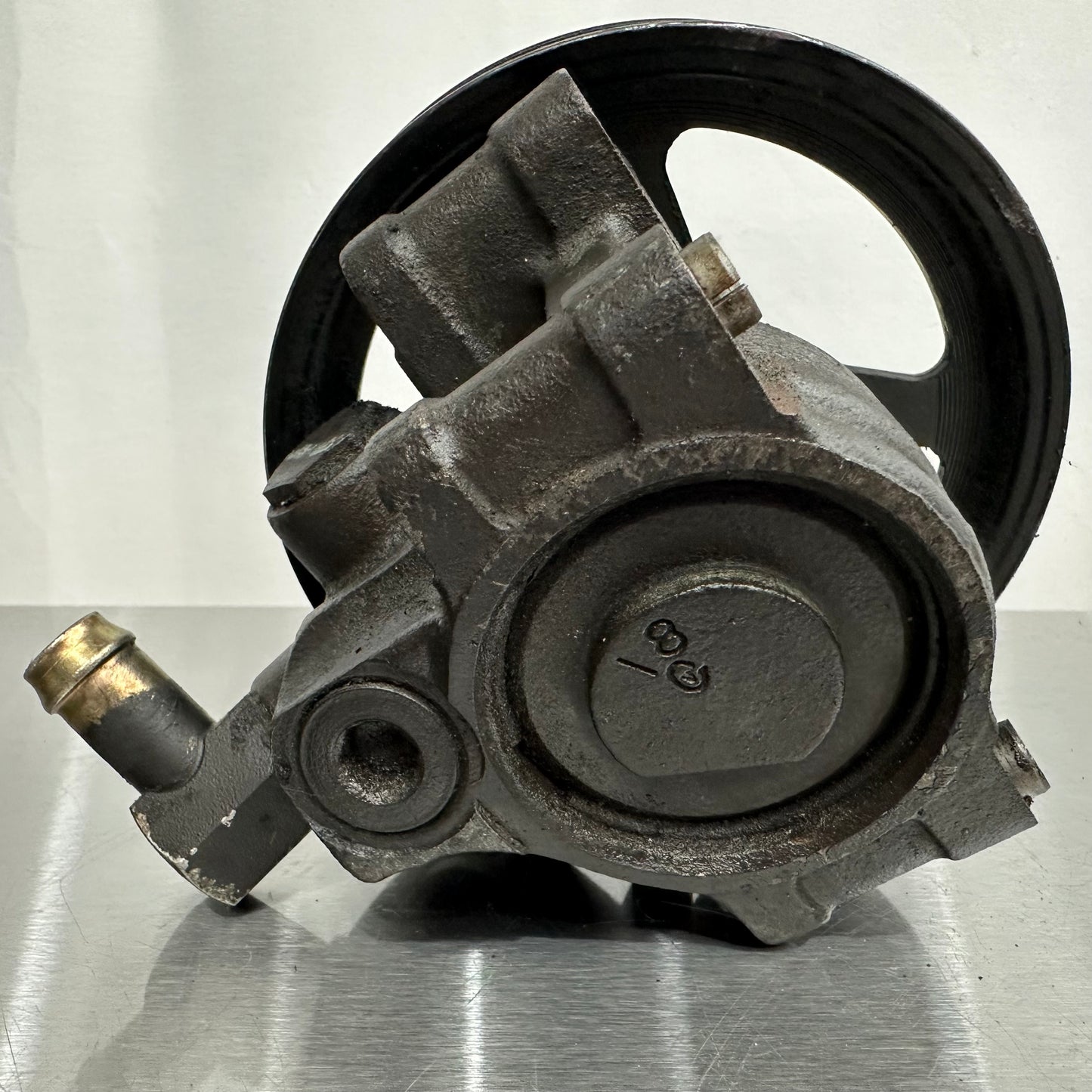 99-04 Mustang GT Power Steering Pump #01