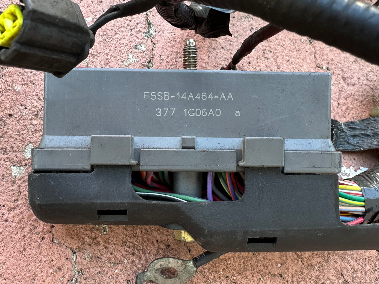 99-04 Ford Mustang Engine and ECU Harness OEM 1R33-12A581-CJF5SB-14A646-AA #01