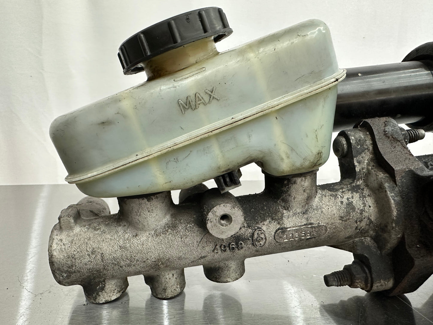 99-04 Ford Mustang Hydroboost W/ Lines OEM XR33-3A719-BD #01