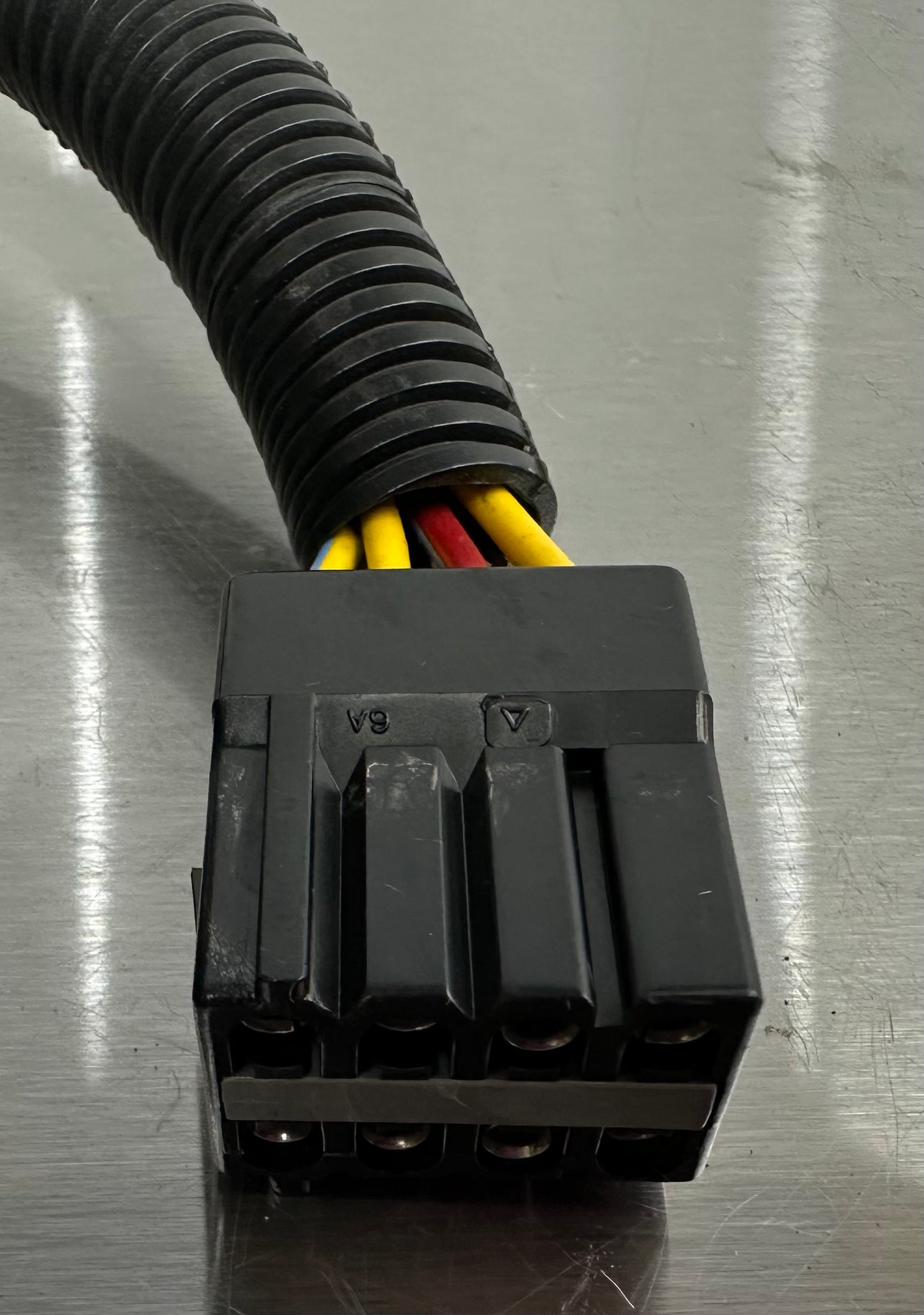 99-04 Ford Mustang Driver LH Power Seat 6-Way Control Switch Panel OEM XR3X-14A706-AAW #01