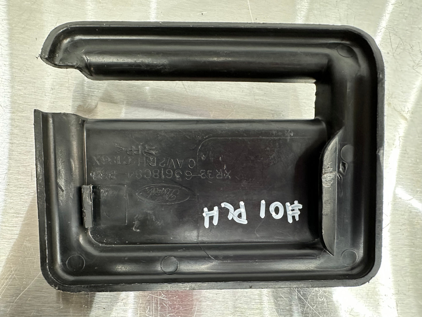 99-04 Ford Mustang Seat Bolt Track Cover (Set of 4) XR33-63618C82-AB, XR33-63618C82-BB, XR33-63618C84-BB, XR33-63618C84-AB OEM #01