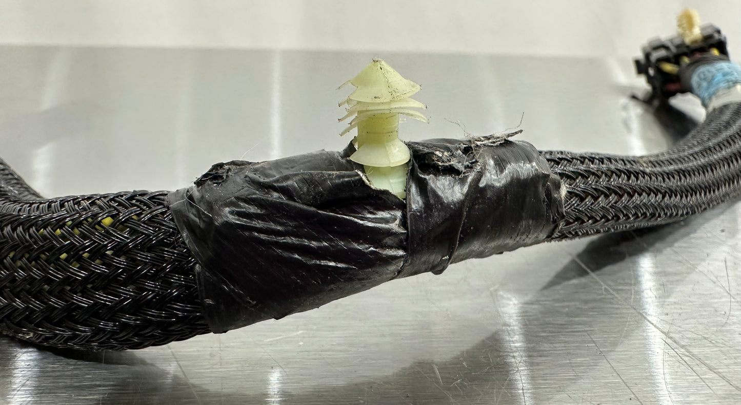 99-04 Ford Mustang Driver Seat LH Wiring Harness 3R33-14A699-AA OEM #01