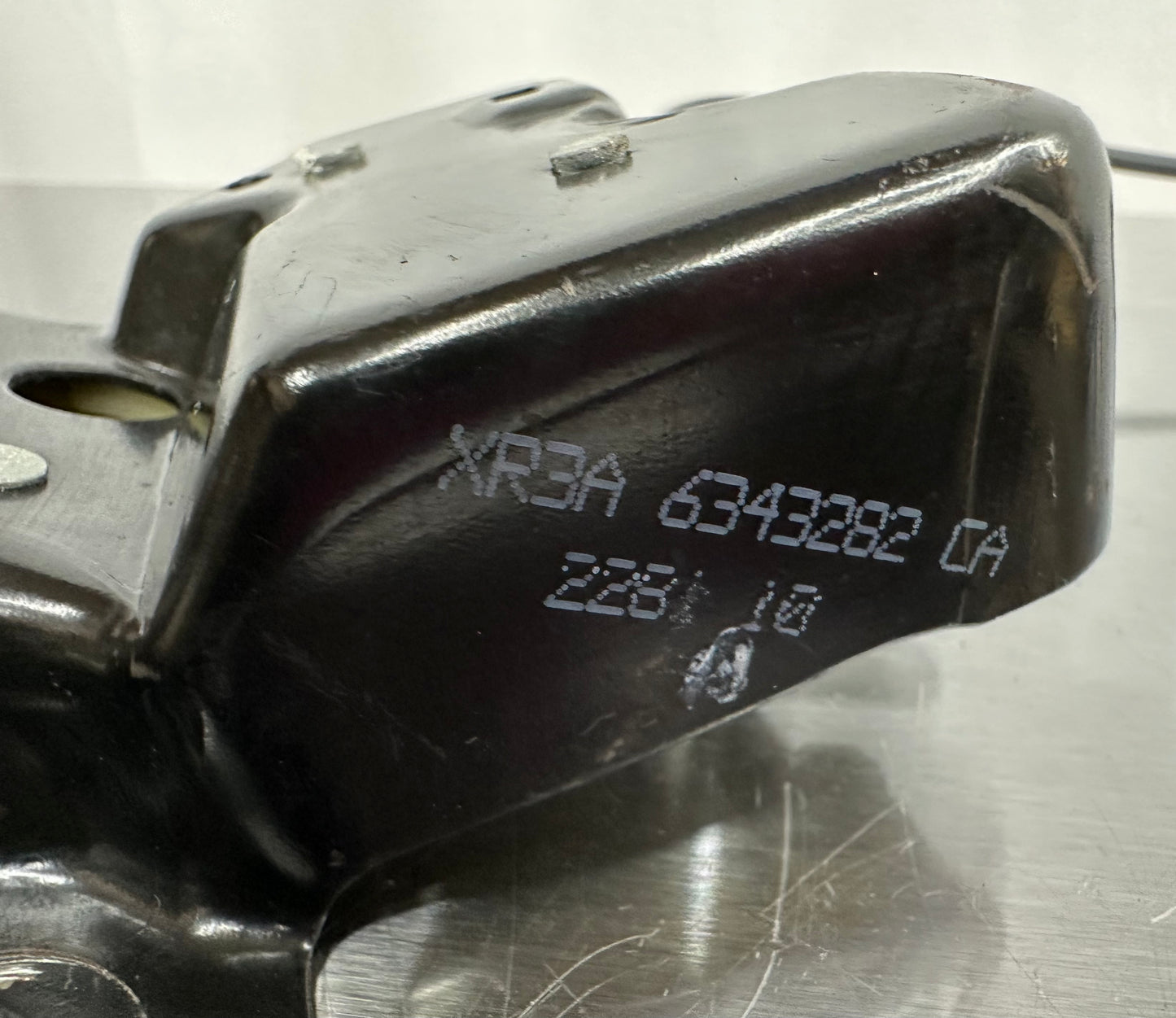 99-04 Ford Mustang Trunk Latch Lock Emergency Release Actuator OEM XR3A-6343282-CA #01