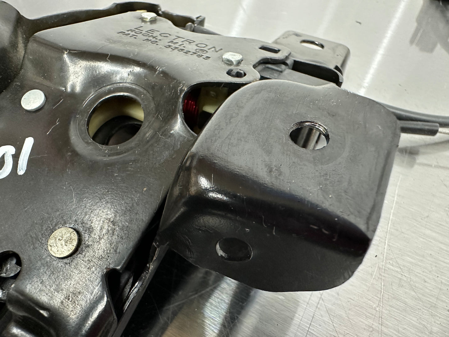 99-04 Ford Mustang Trunk Latch Lock Emergency Release Actuator OEM XR3A-6343282-CA #01