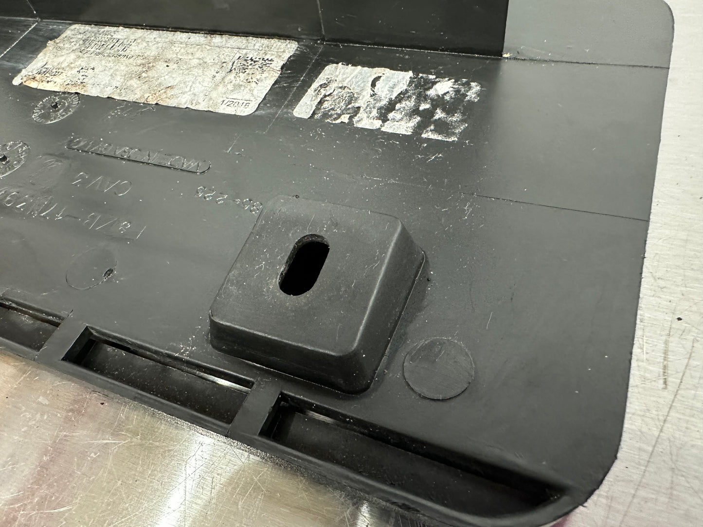 87-93 Ford Mustang Front Bumper License Plate Frame Bracket Mount OEM E5ZZ-17A385-A #01