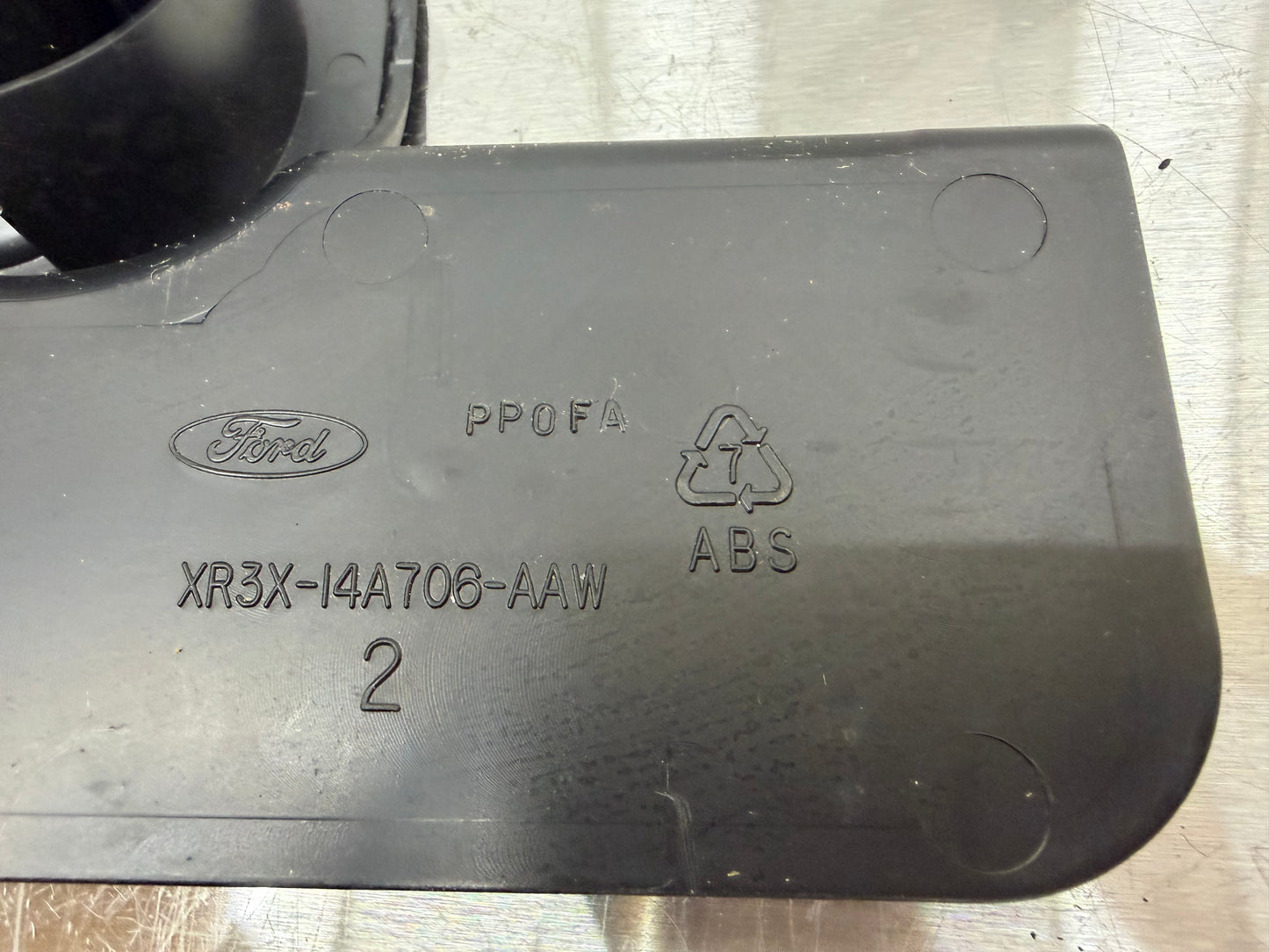 99-04 Ford Mustang Driver LH Power Seat 6-Way Control Switch Panel OEM XR3X-14A706-AAW #02