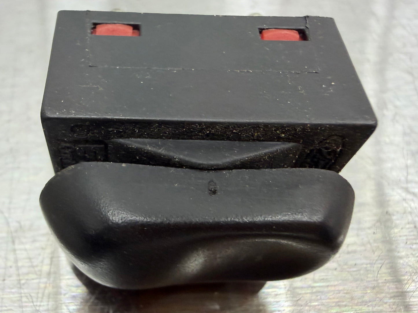 99-04 Ford Mustang Power Door Lock Switch OEM F4ZB-14963-AA #03