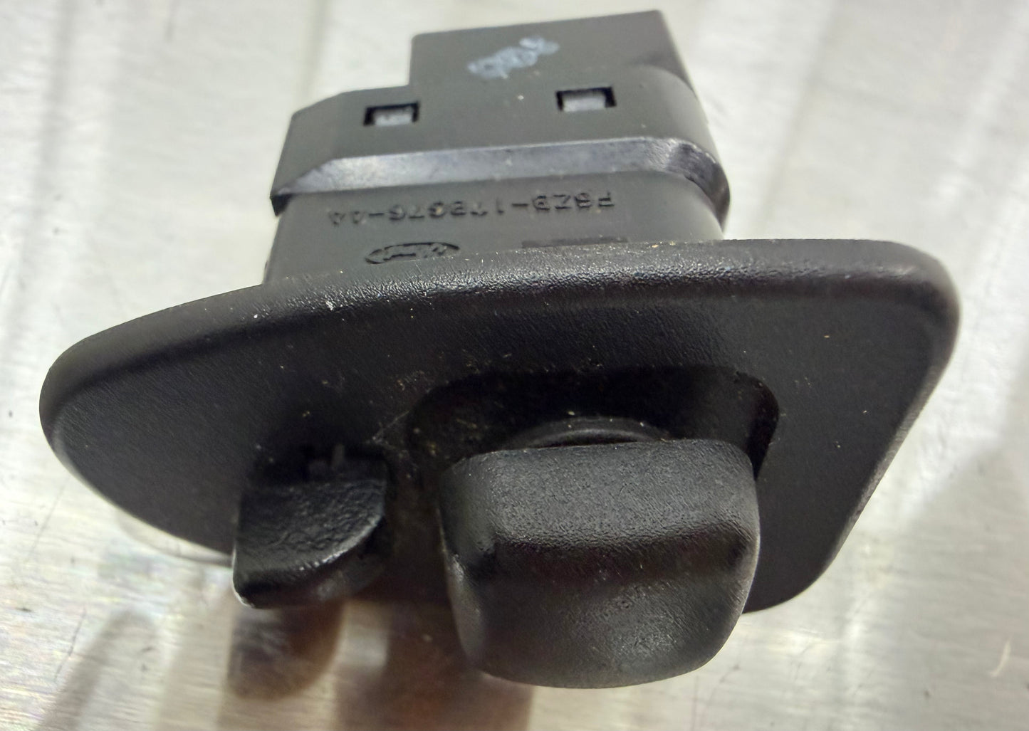 94-04 Ford Mustang Power Mirror Door Trim Switch Driver Side LH OEM F6ZB-17B676-AA #03