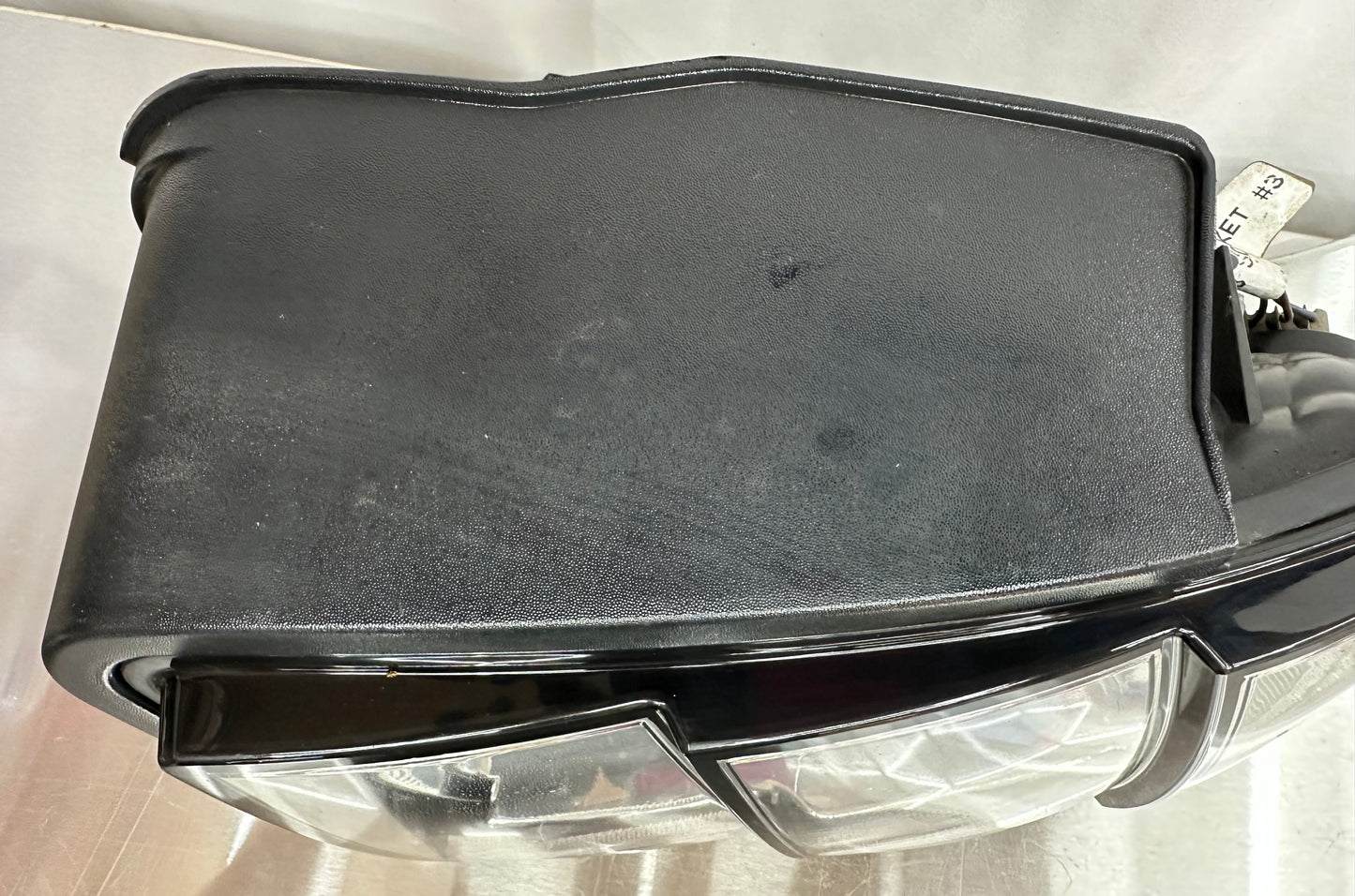 99-04 Ford Mustang Tail Lights LH RH Aftermarket #03