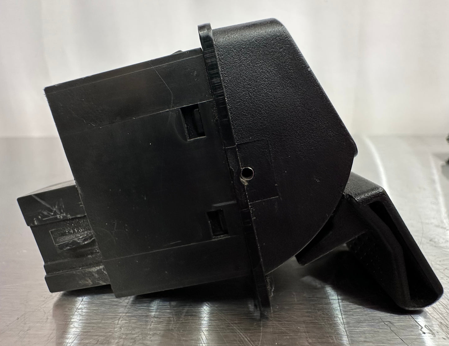 87-93 Ford Mustang Headlight and Hazard Switch Assembly OEM E7ZB-13A350-ADW #R