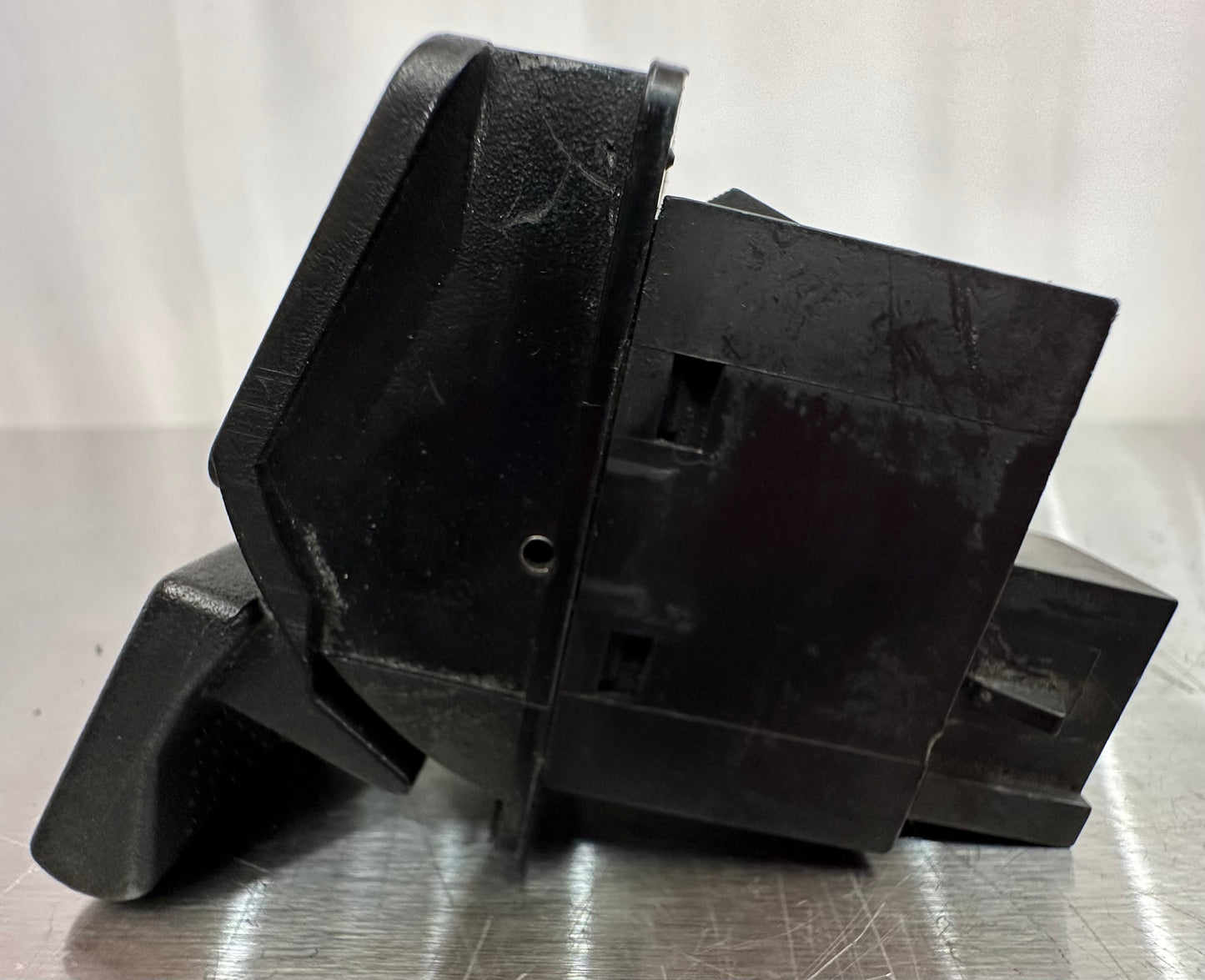 87-93 Ford Mustang Headlight and Hazard Switch Assembly OEM E7ZB-13A350-ADW #R