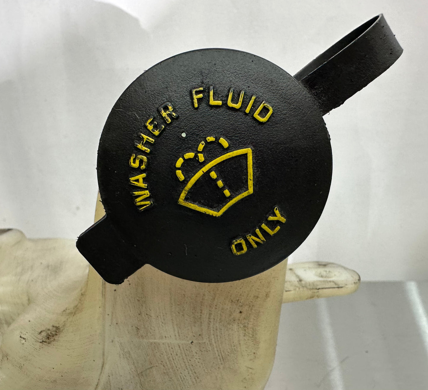 99-04 Ford Mustang Washer Fluid Reservoir Tank & Pump OEM #01