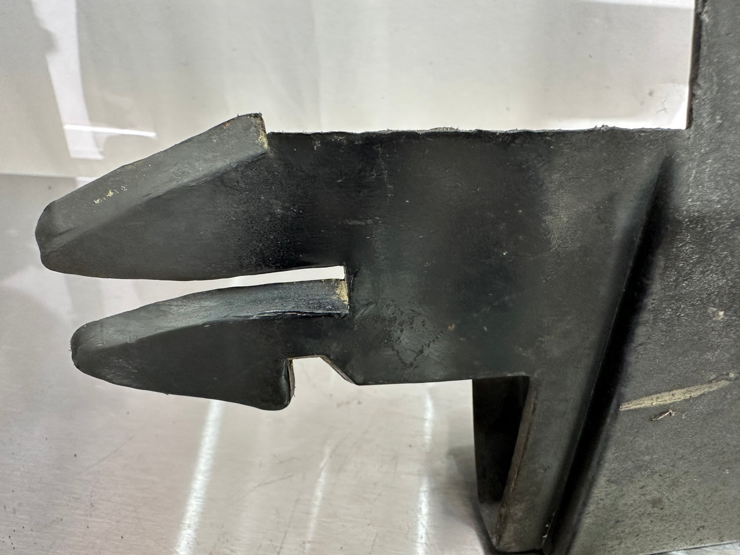 99-04 Ford Mustang Rocker Panel Side Skirt Extension End Cap Side LH RH (set of 2) OEM #01