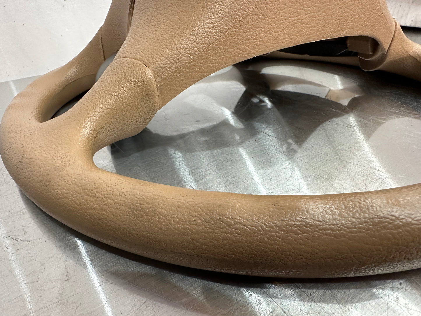 99-04 Ford Mustang Steering Wheel OEM #R`