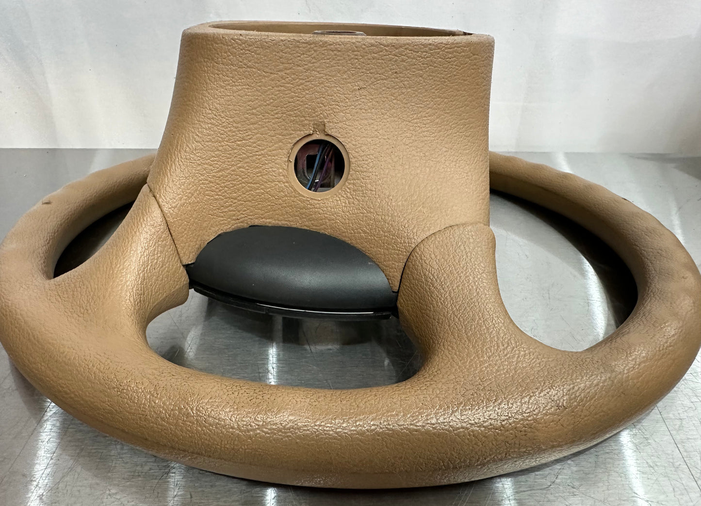 99-04 Ford Mustang Steering Wheel OEM #R`