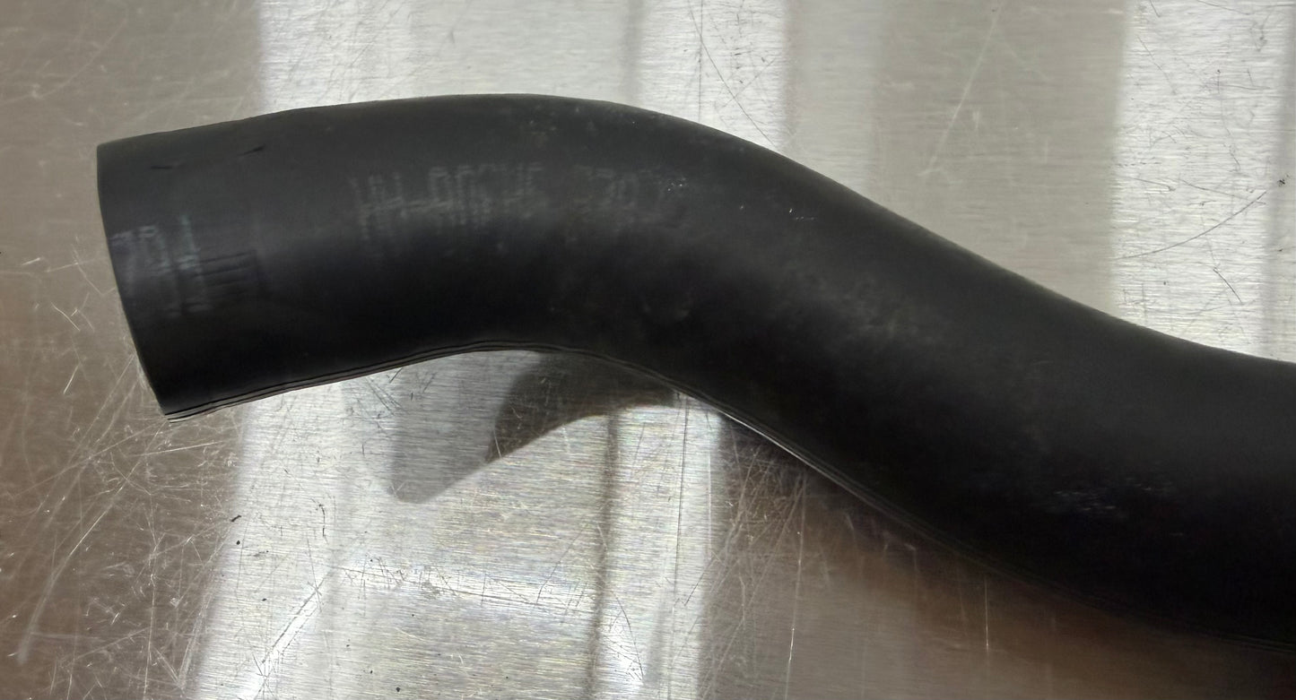 99-04 Ford Mustang Air Intake Plenum Rubber Box Hose Tube OEM M536M #03