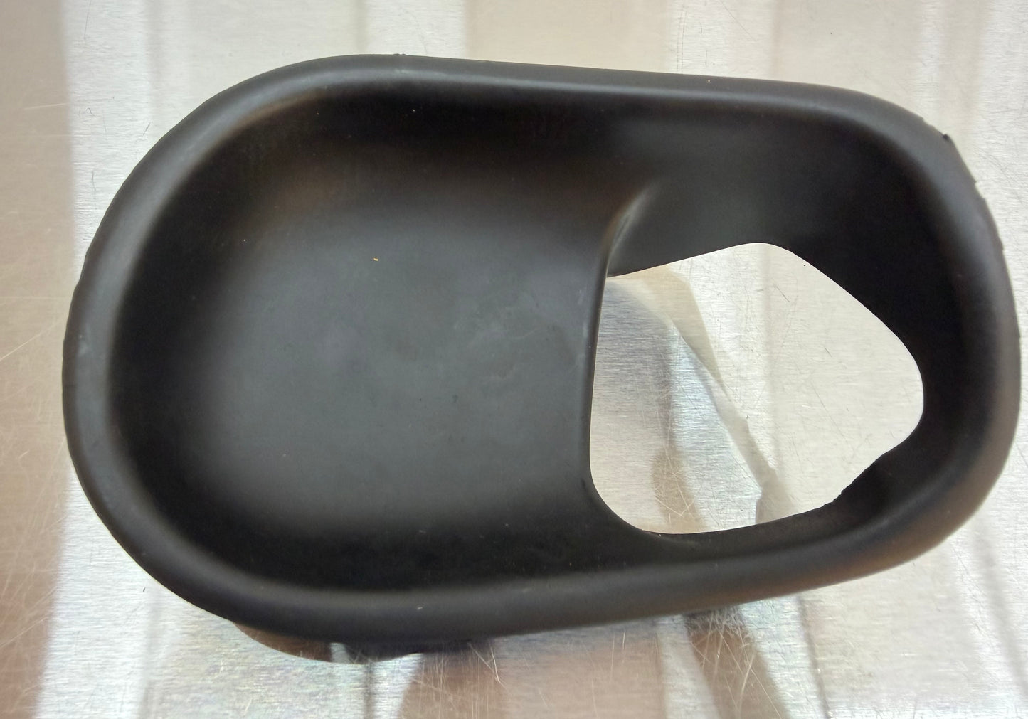 94-04 Ford Mustang Inside Door Handle Cup Trim Bezel LH Driver RH Passenger OEM F4ZB-6322897-AGW, F4ZB-6322896-AGW #05
