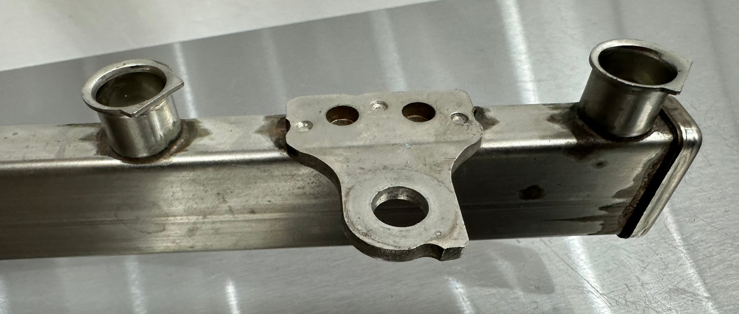 2011-2014 Ford Mustang GT Fuel Rail