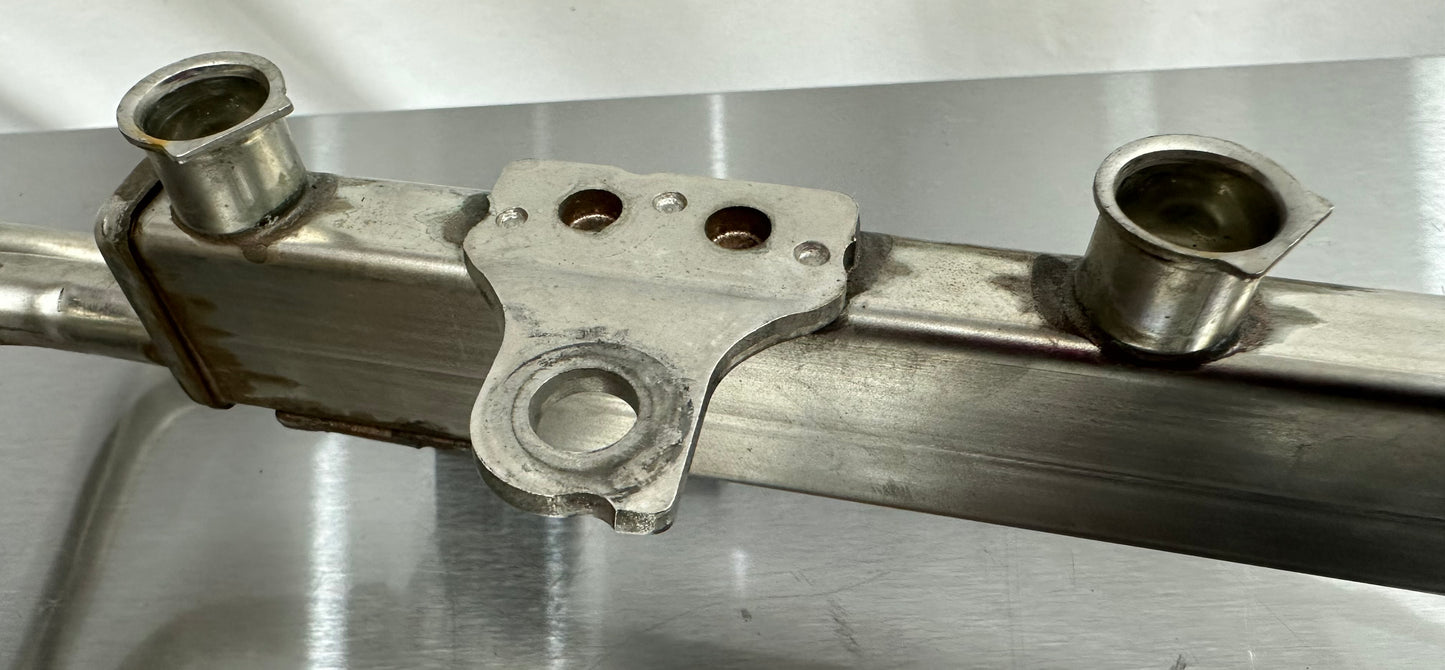 2011-2014 Ford Mustang GT Fuel Rail