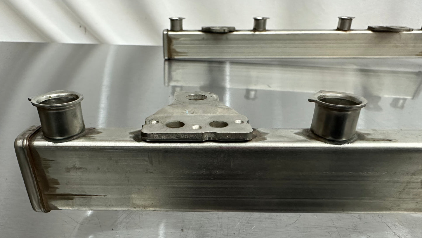 2011-2014 Ford Mustang GT Fuel Rail