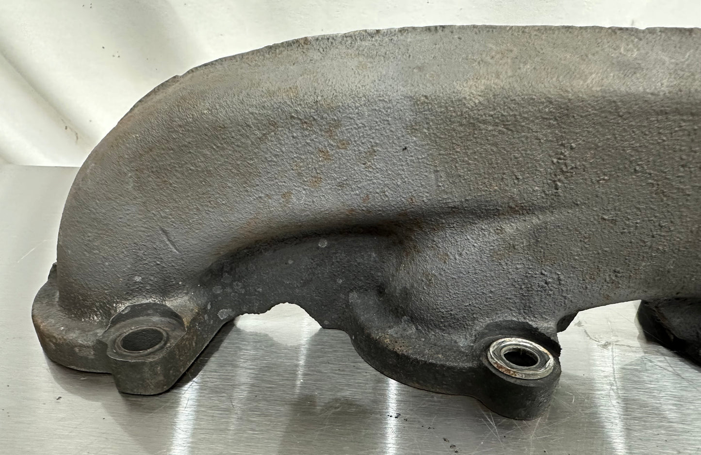 99-04 Ford Mustang Exhaust Manifold RH LH Pair OEM RF XR3E-9431-DB, XR3E-9430-DA #YB
