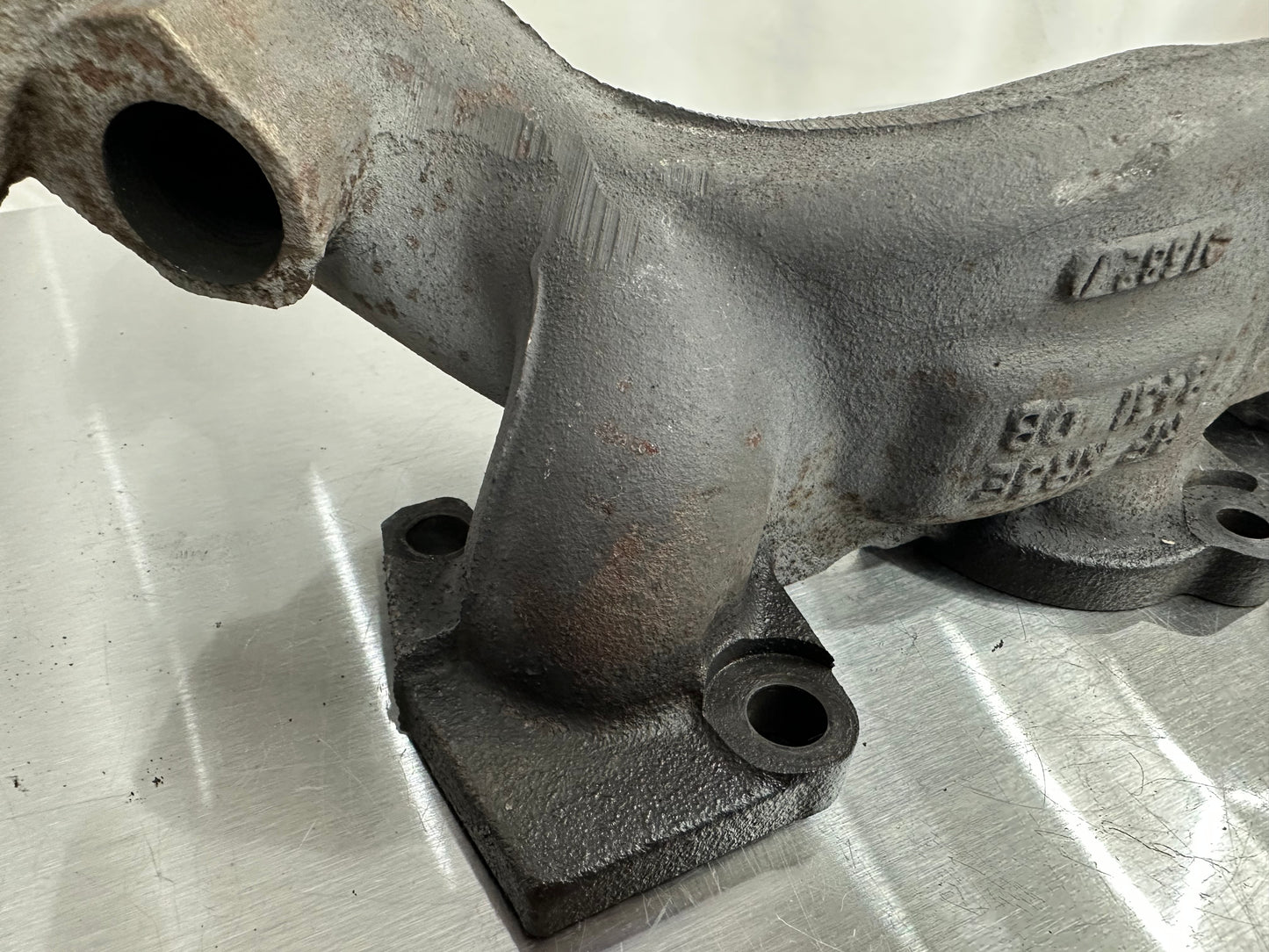 99-04 Ford Mustang Exhaust Manifold RH LH Pair OEM RF XR3E-9431-DB, XR3E-9430-DA #YB