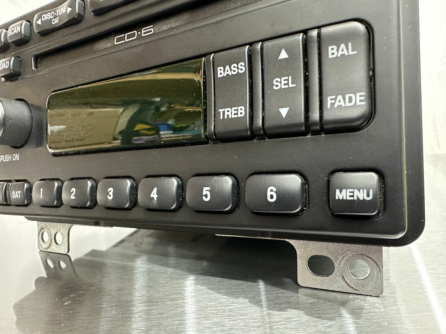 04-05 Ford Expedition Explorer 6 CD Radio AM/FM 4L2T-18C815-CE OEM #AB