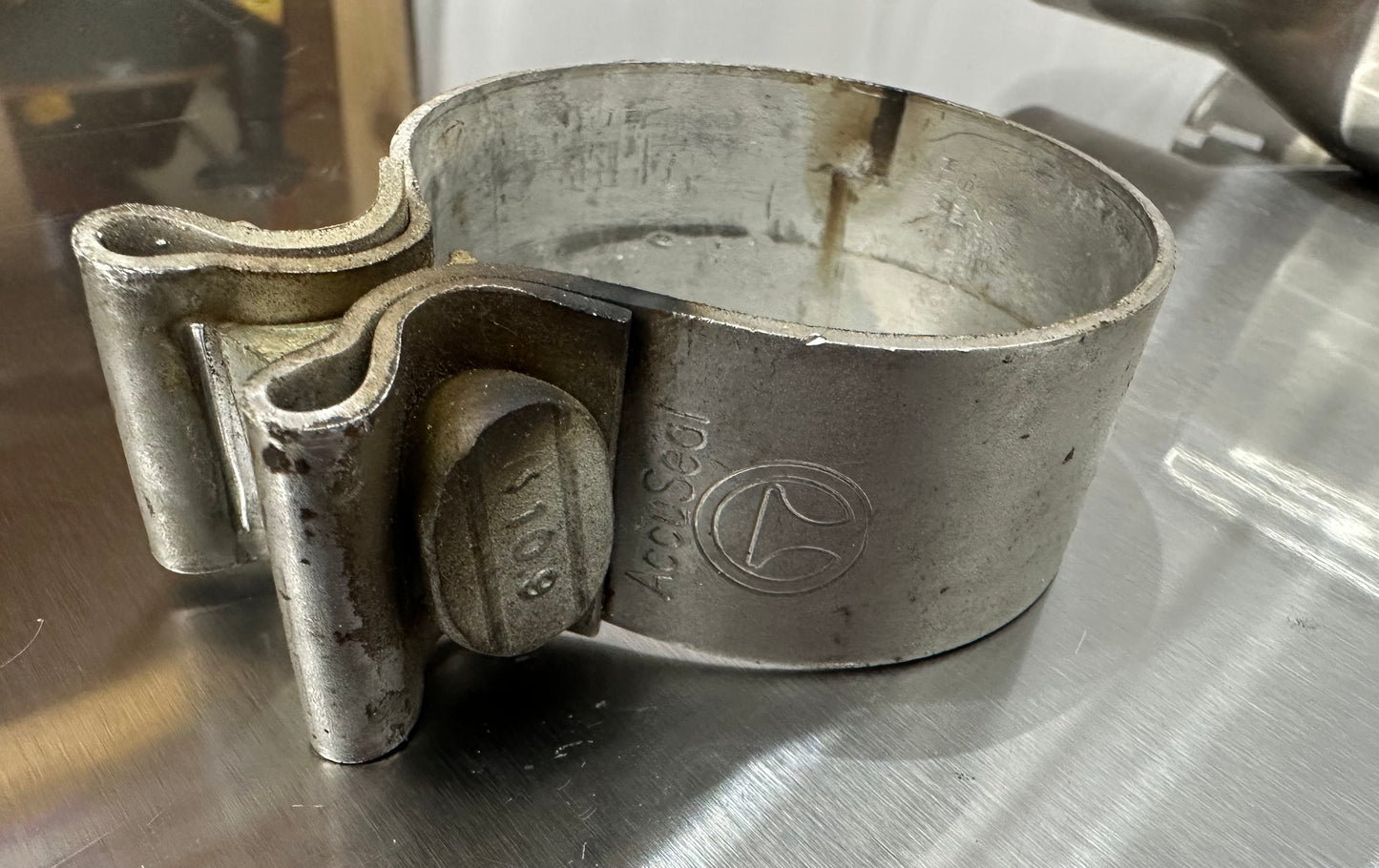 99-04 Ford Mustang SLP Exhaust Tips Aftermarket #01