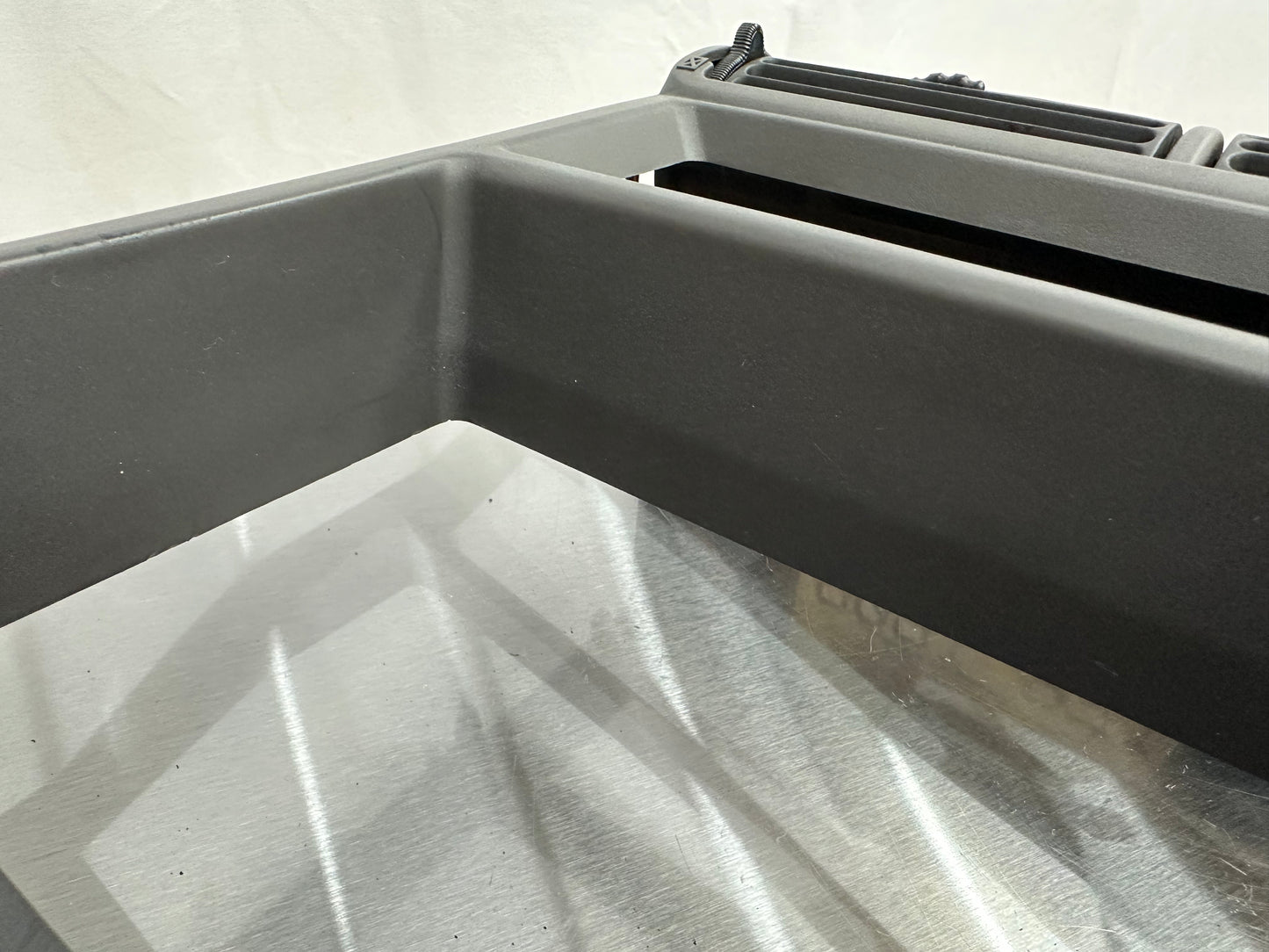 01-04 Ford Mustang Radio Bezel Center Dash Midnight Black OEM 1R3X-6304302-AD, 1R3X-6304302-ADW #01