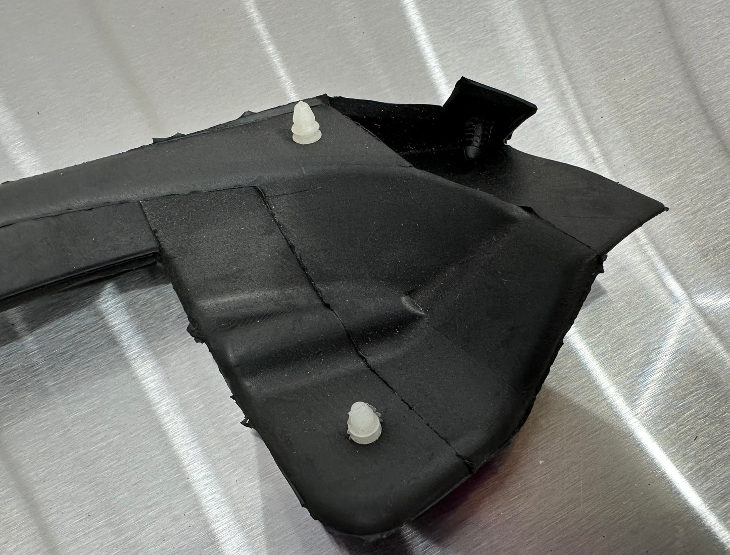 99-04 Ford Mustang LH/RH Upper Door Weatherstrip Seal Aftermarket #01