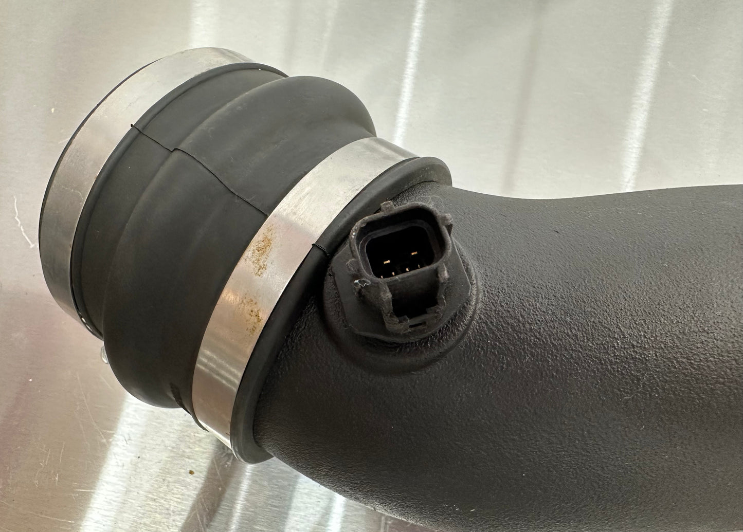 99-04 Ford Mustang AIRAID Cold Air Intake Aftermarket #01