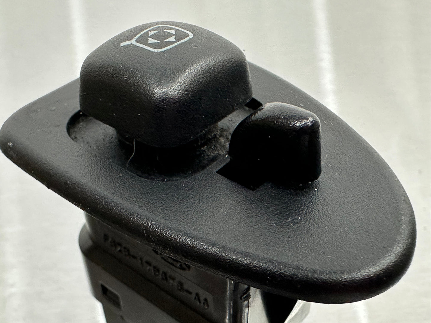 94-04 Ford Mustang Power Mirror Door Trim Switch Driver Side LH OEM F6ZB-17B676-AA #01